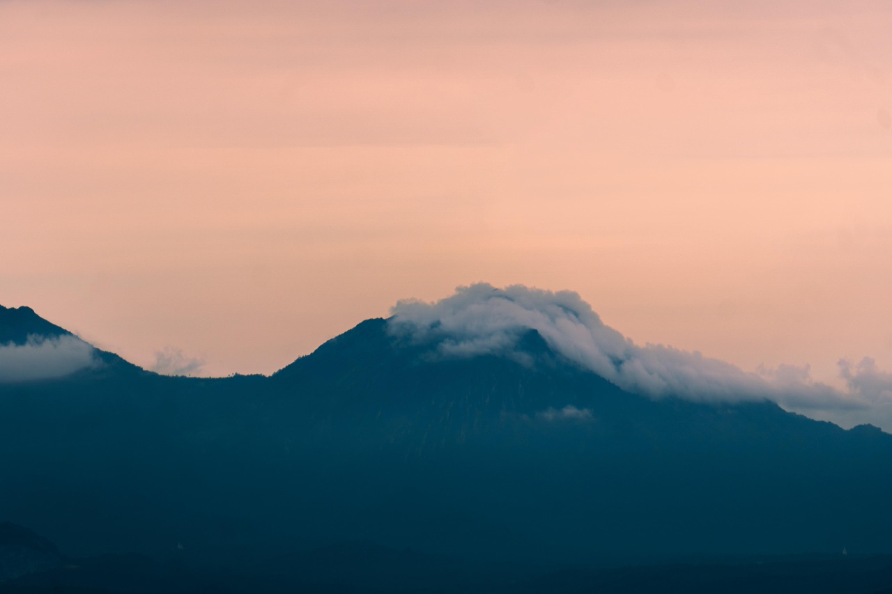 微信老号买卖:正规版权代理服务平台