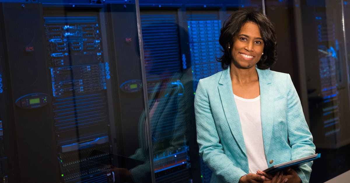 vx买卖：两男app详情下载教程 迅雷详情下载教程