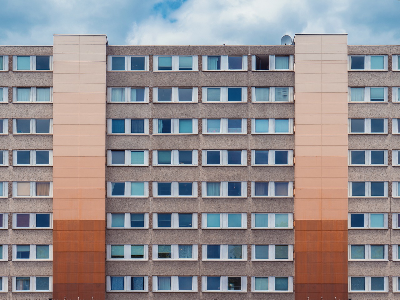 最强短信在线轰炸系统源码实名账号:金山区财务代理公司注册