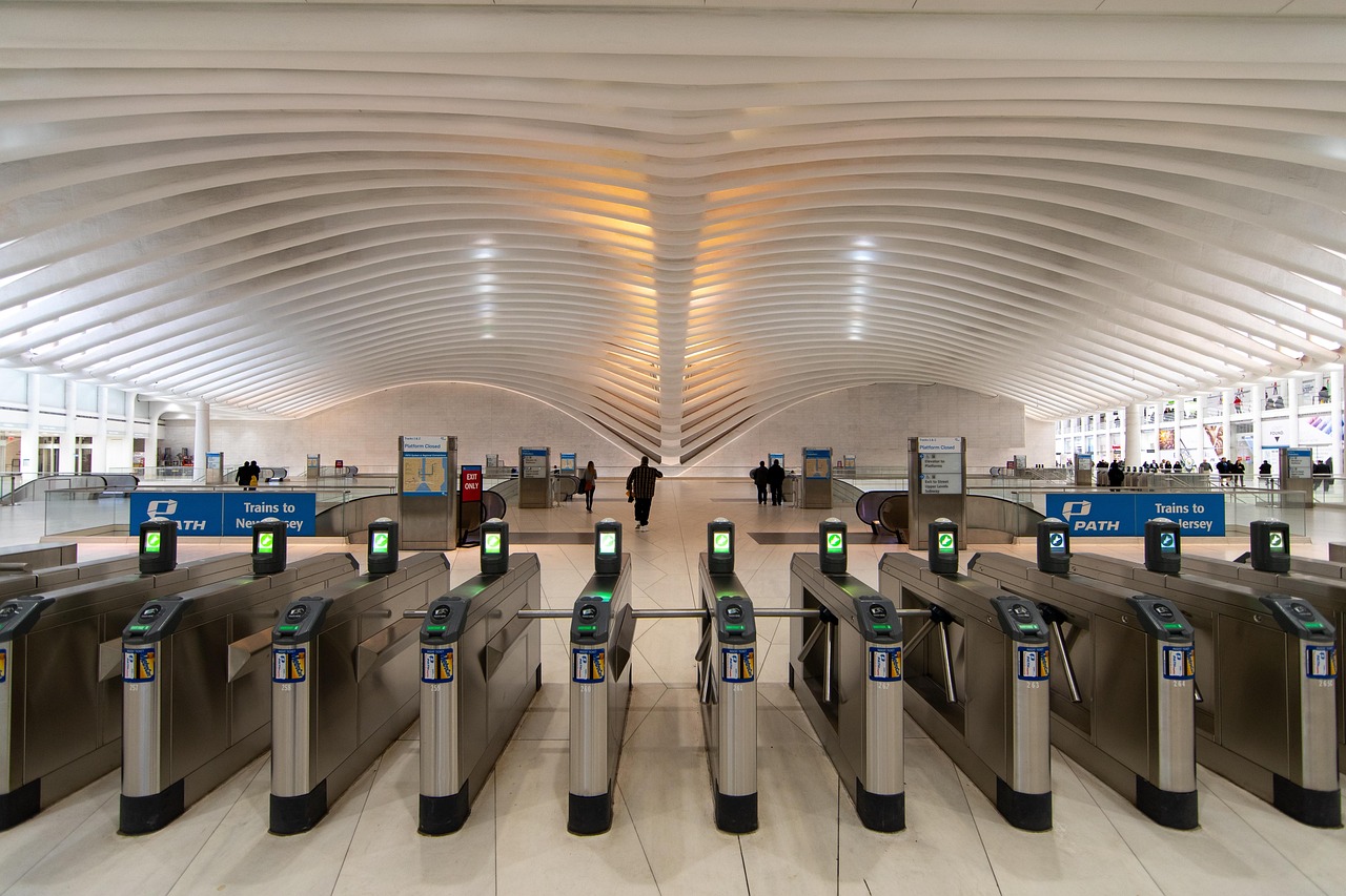 Peel百乐蓝莓爆珠:天津书画平台代理公司